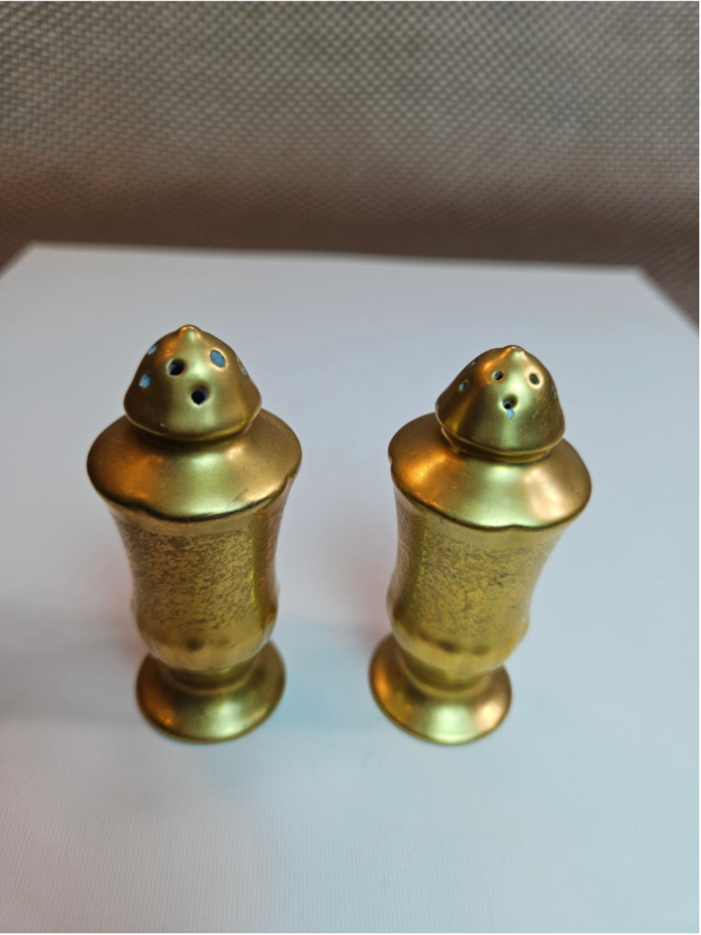 Vintage Piccard Salt and Pepper Shakers Set Gold Encrusted 3" approx - Picture 2 of 6